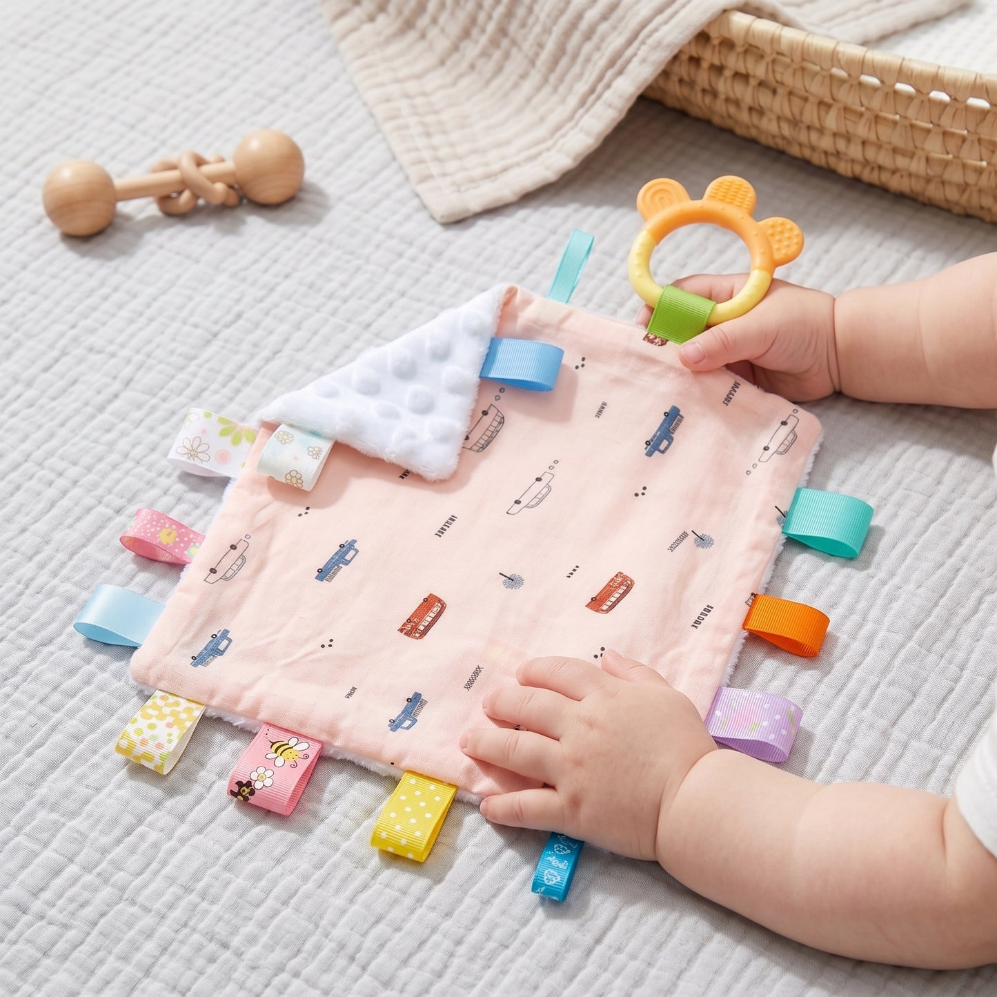 Little Manta Soothe Baby Lovey Teether