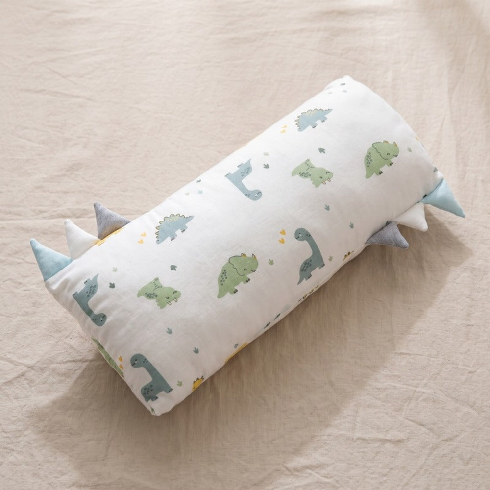 Little Manta Willow Baby Pillow with baby during supervised rest