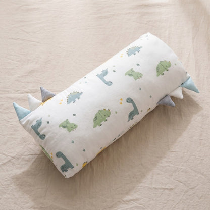 Little Manta Willow Baby Pillow with baby during supervised rest