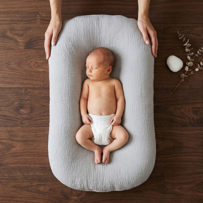 Little Manta Pastel Baby Lounger Nest