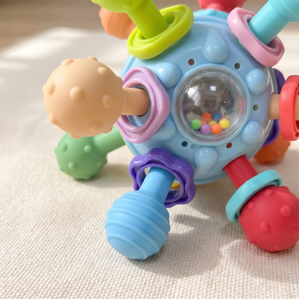 Little Manta Montessori Sensory Teether Toy