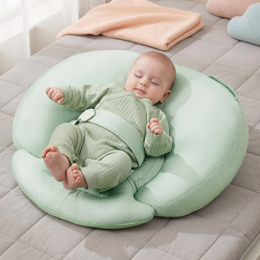 Little Manta Anti-Spit Nursing Slope Pillow