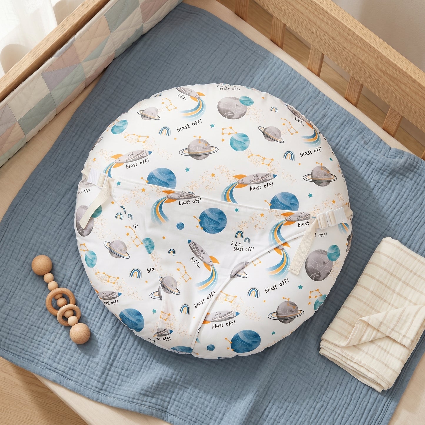 Little Manta Baby Nursing Pillow