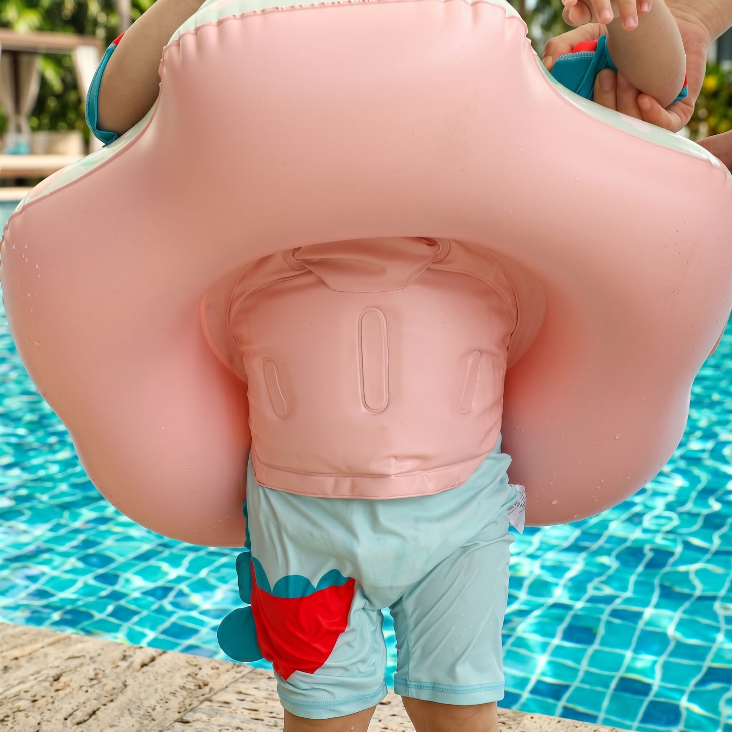 Little Manta Ripple Baby Pool Float