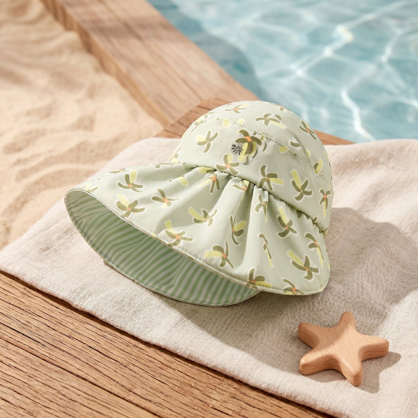 Little Manta Breeze Baby Sun Visor