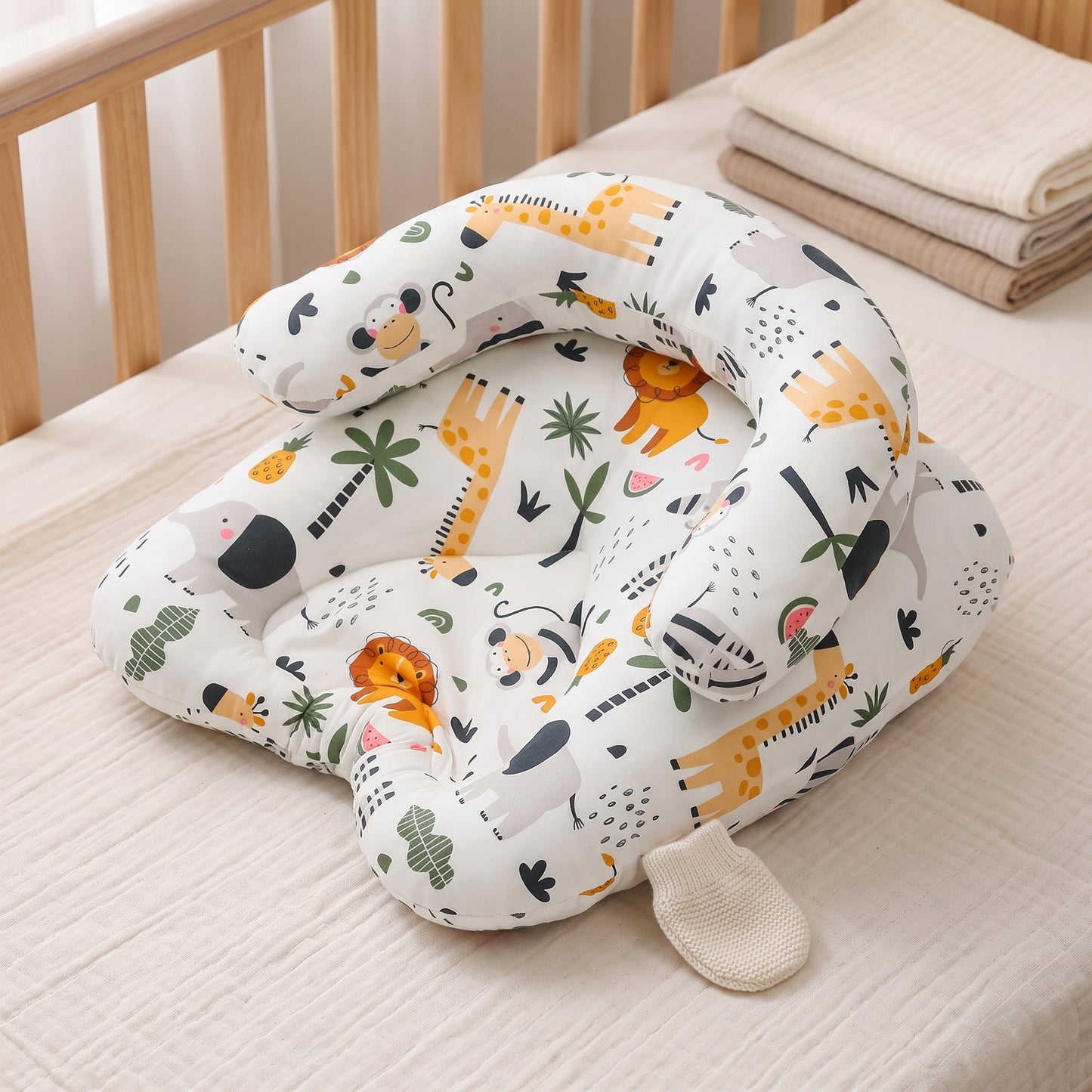 Little Manta Slope Nursing Wedge Pillow