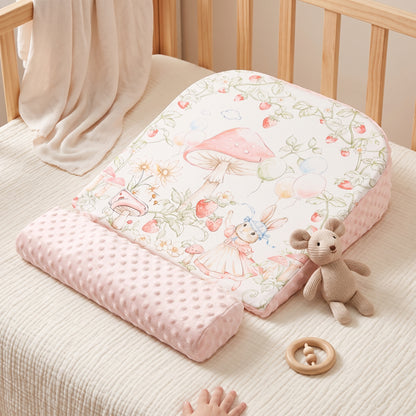 Little Manta Tilt Nursing Wedge Pillow