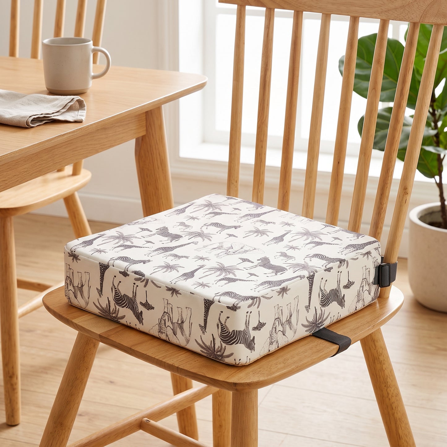 Little Manta Wipe Baby Booster Cushion
