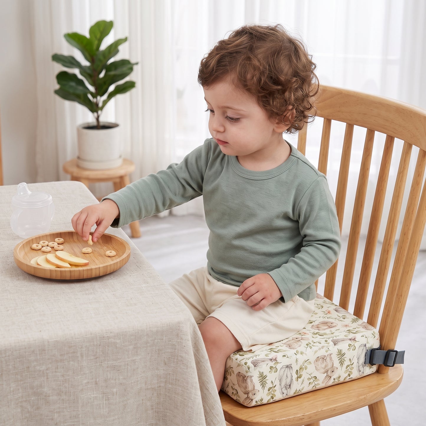 Little Manta Wipe Baby Booster Cushion
