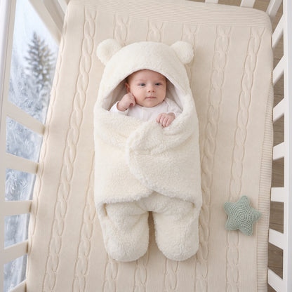 Little Manta Snug Newborn Sleeping Bag