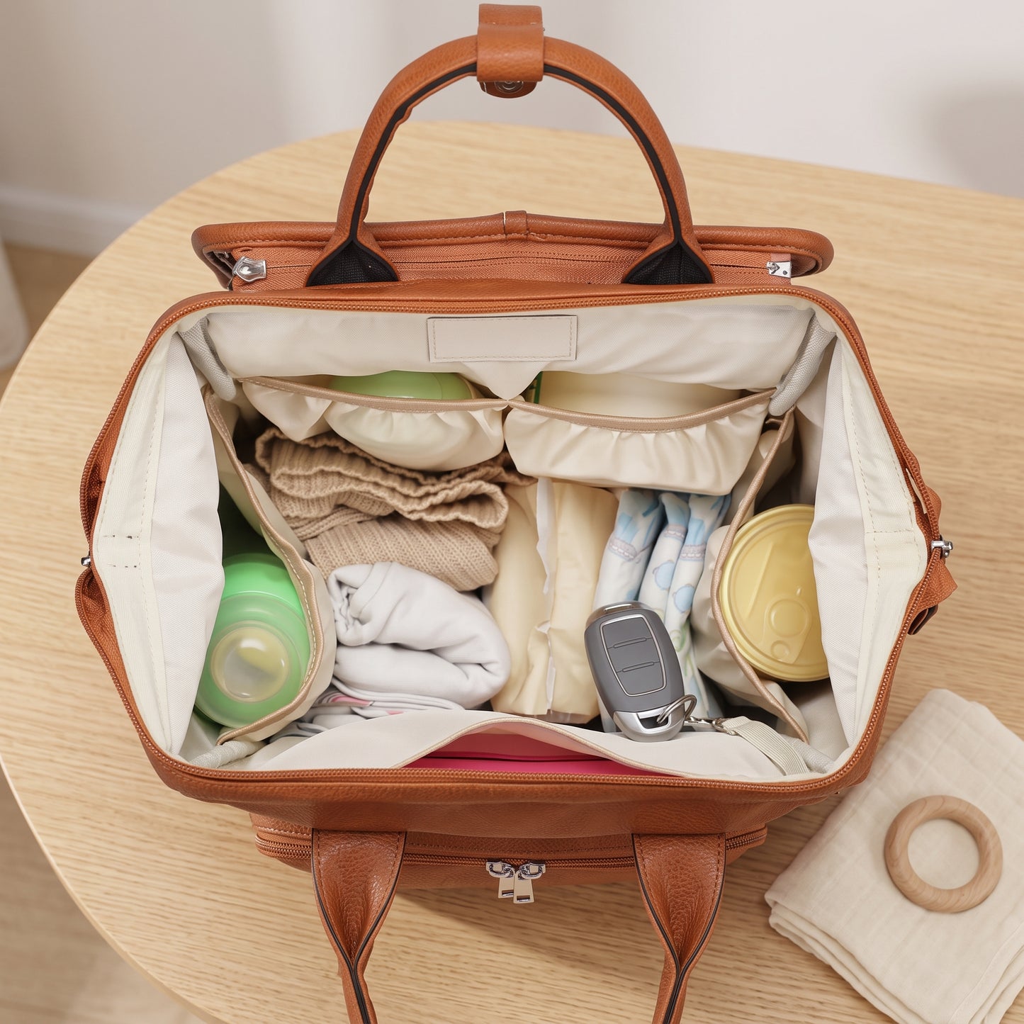 Little Manta Madison Leather Nappy Backpack