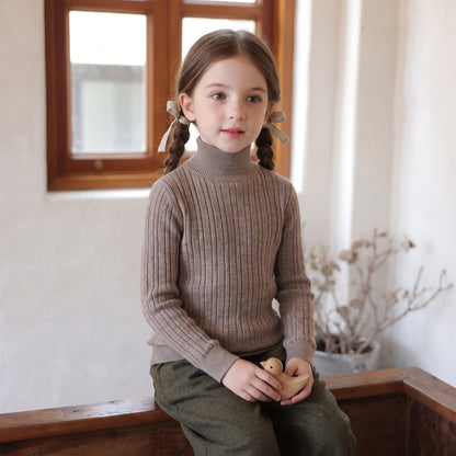 Little Manta Knit Baby Turtleneck Sweater