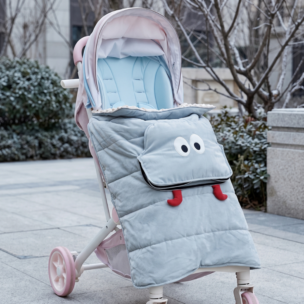 Little Manta Hazel Baby Carrier Cape
