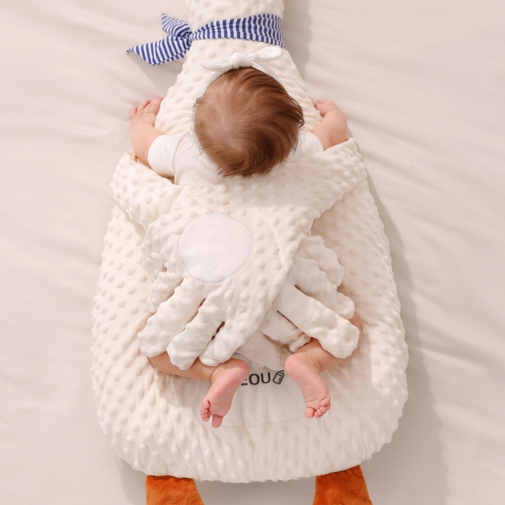 Little Manta Clover Baby Plush Warmer
