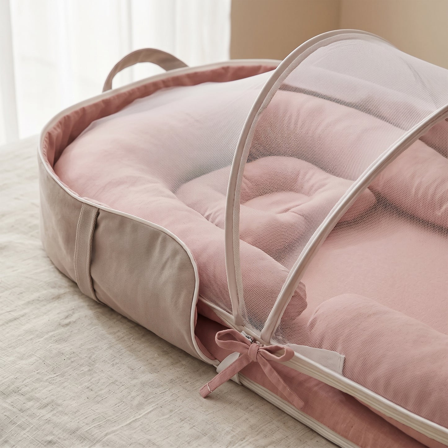 Little Manta Journey Baby Travel Nest