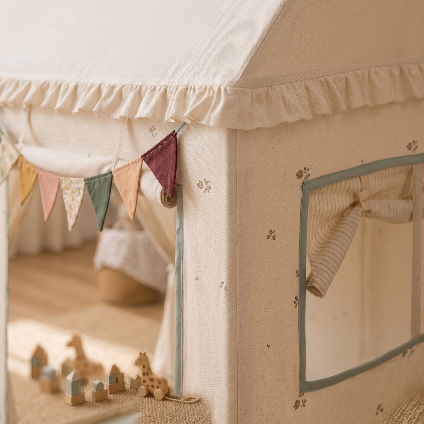 Little Manta Cottage Kids Play Tent