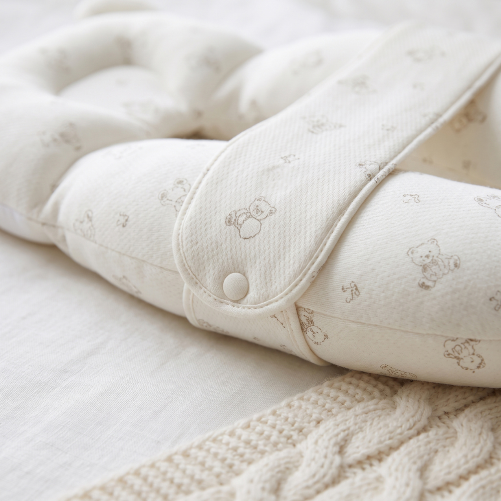 Little Manta Newborn Huggable Pillow