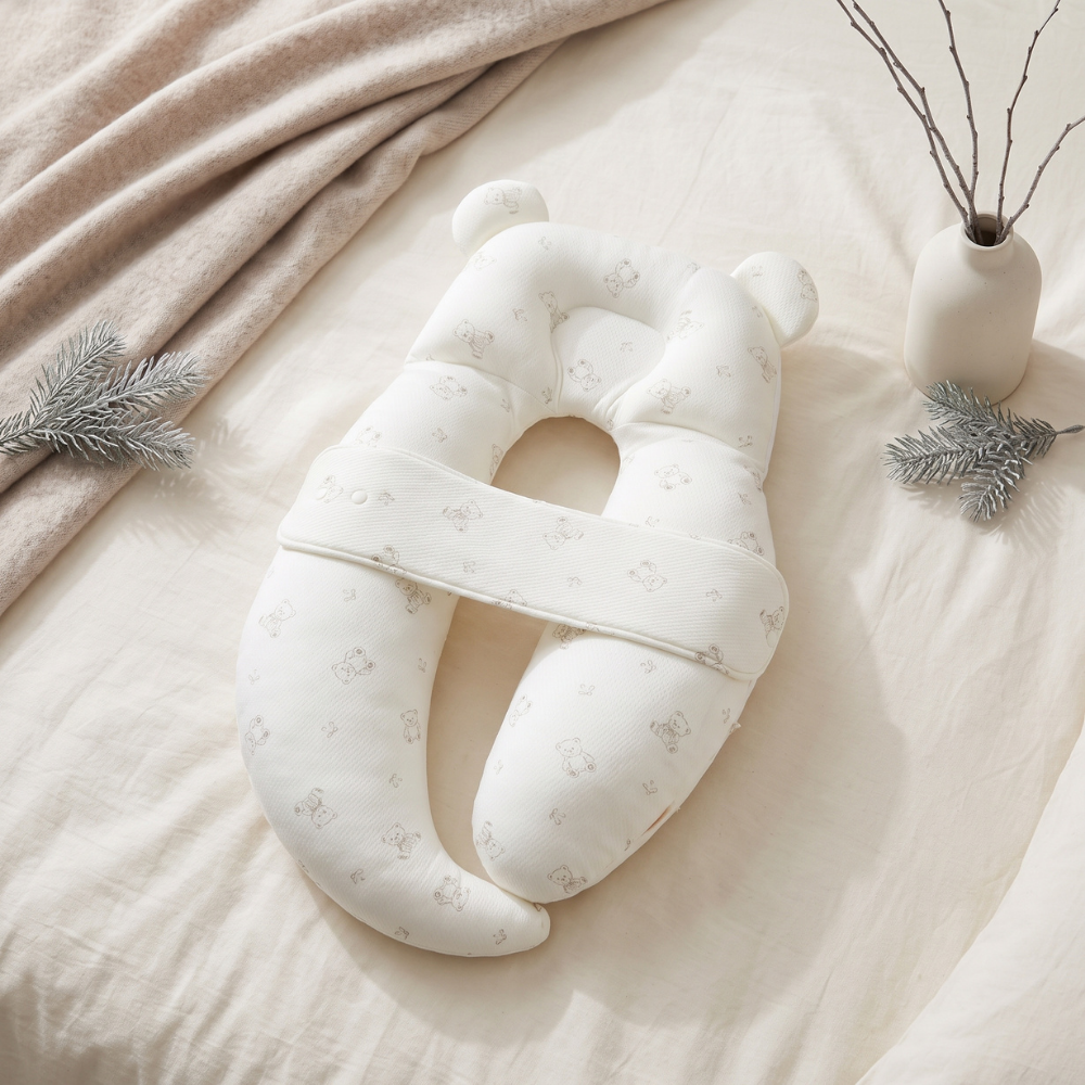 Little Manta Newborn Huggable Pillow