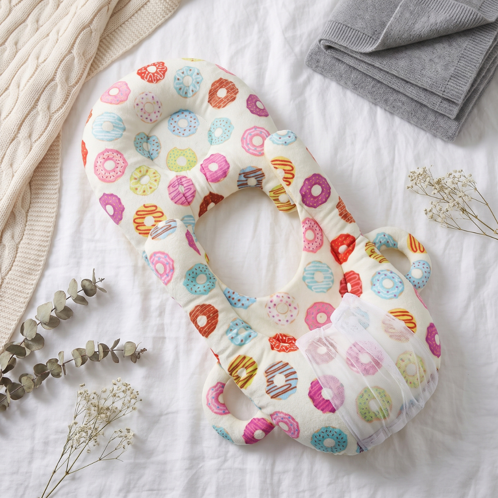 Little Manta Cushy Baby Feeding Pillow