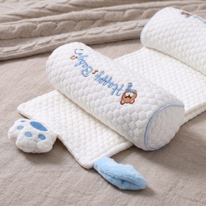 Little Manta Newborn Head Shaping Pillow