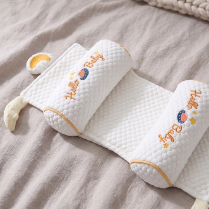 Little Manta Newborn Head Shaping Pillow