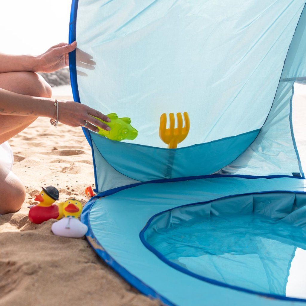 Beach Sun Tent with Paddling Pool