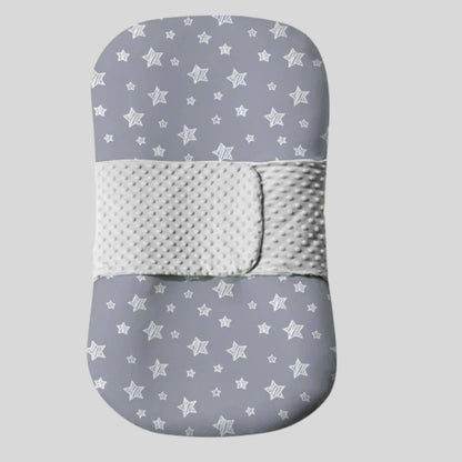 Cozy Baby Nest Newborn Lounger