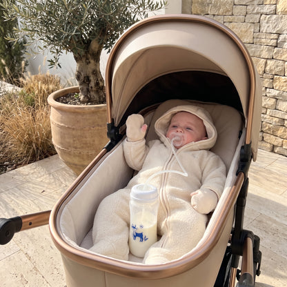 Little Manta Fawn Hands Free Bottle