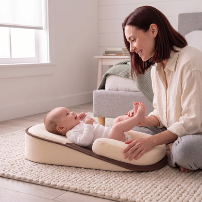 Inclined Newborn Comfort Lounger