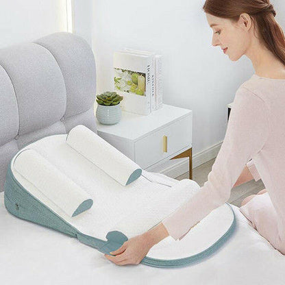 Little Manta Anti-Roll Baby Lounger