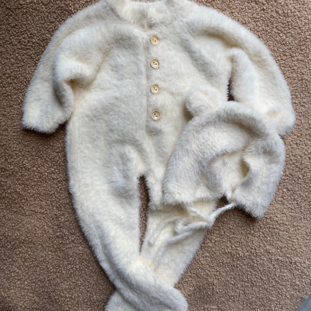 Little Manta Bear Fluffy Jumpsuit & Hat
