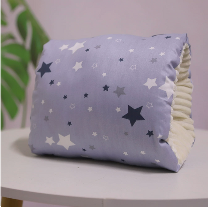 Little Manta Feeding Arm Pillow