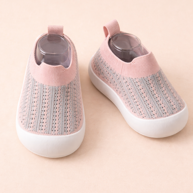 Little Manta Kids Non-Slip Sneakers