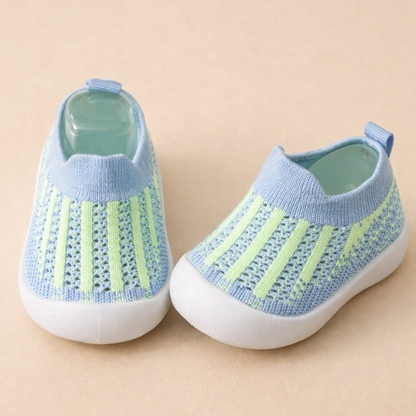 Little Manta Kids Non-Slip Sneakers
