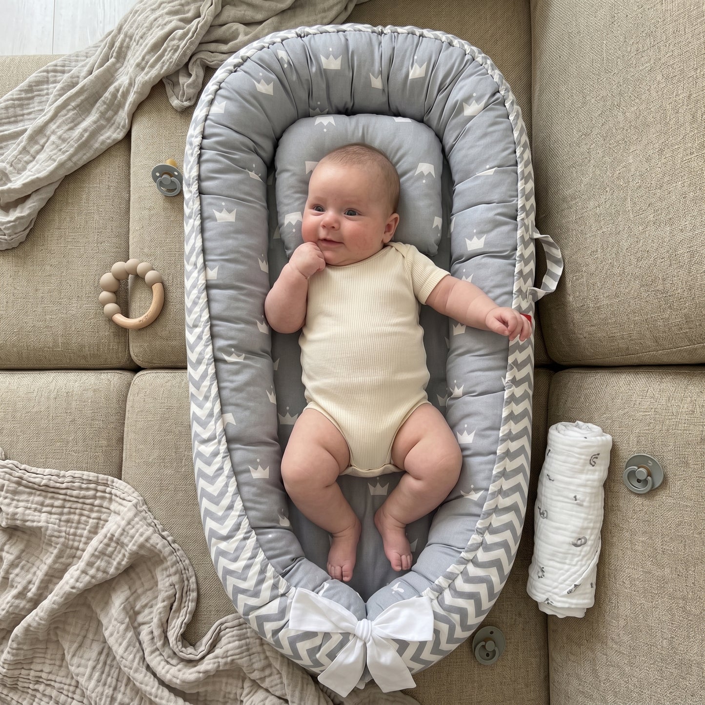 Little Manta Portable Baby Lounger Nest